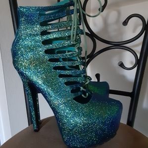 Chameleon Platform Steve Madden Heels